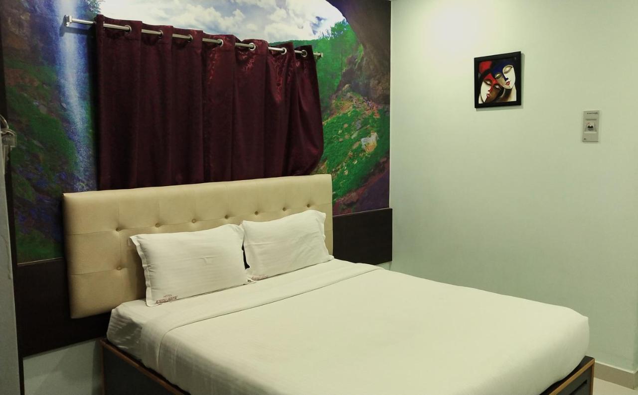 Apple Park Annexe Hotel Tiruchirappalli Exterior foto
